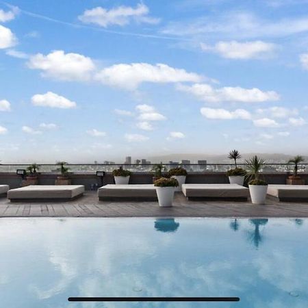 Skybox Penthouse Lägenhet Los Angeles Exteriör bild