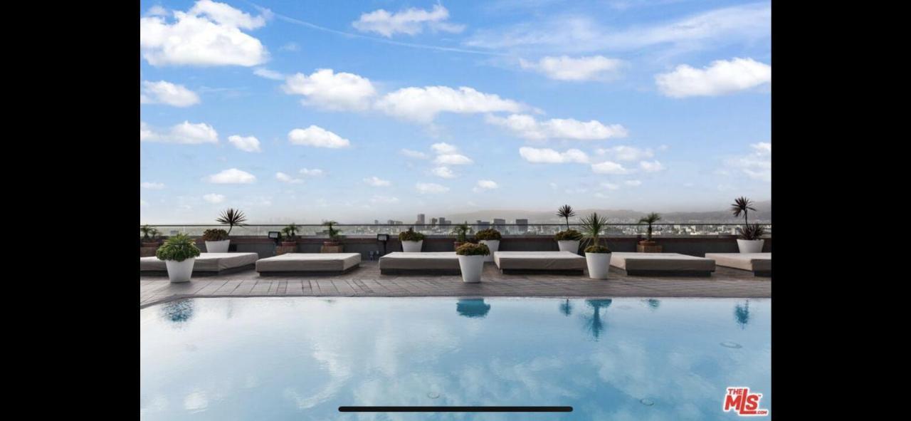 Skybox Penthouse Lägenhet Los Angeles Exteriör bild